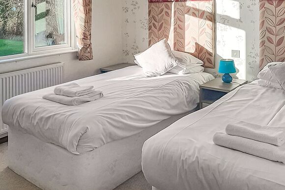 The Kingfisher - The Hollies Kessingland, Lowestoft