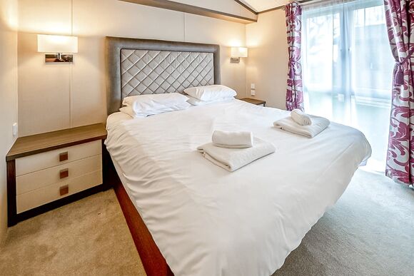 Regal Symphony - The Hollies Kessingland, Lowestoft