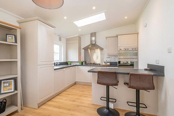 Tingdene Country - The Hollies Kessingland, Lowestoft