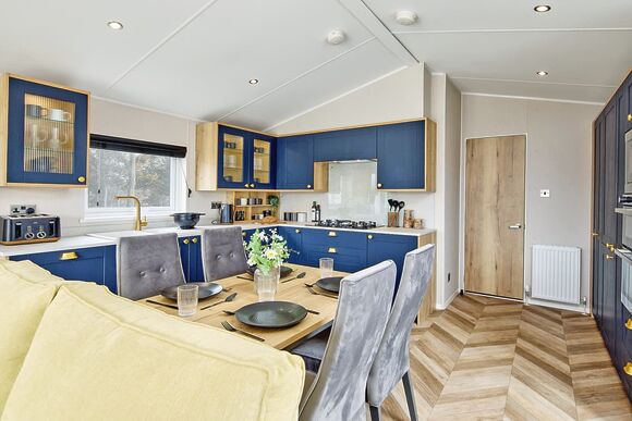 Premium Bluebell Caravan with Decking (Sleeps 4) - Thurston Manor, Dunbar, East Lothian