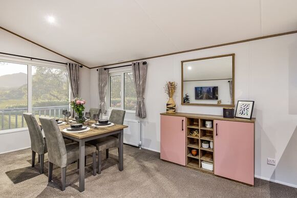 Superior Oak Lodge (Sleeps 4, Dog Friendly) - Thurston Manor, Dunbar, East Lothian