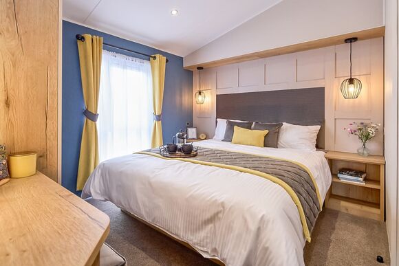Premium Bluebell Caravan with Decking (Slps 6 Pet) - Thurston Manor, Dunbar, East Lothian