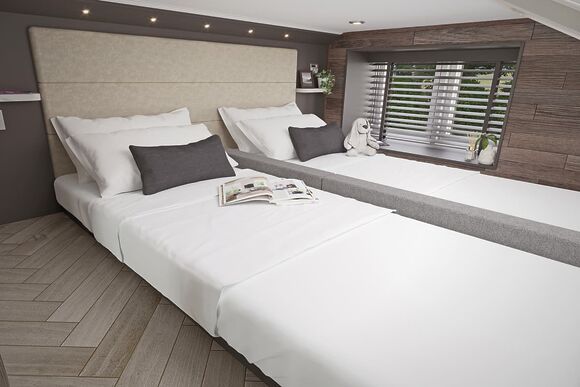 The Hideaway (Sleeps 6) - Thurston Manor, Dunbar, East Lothian