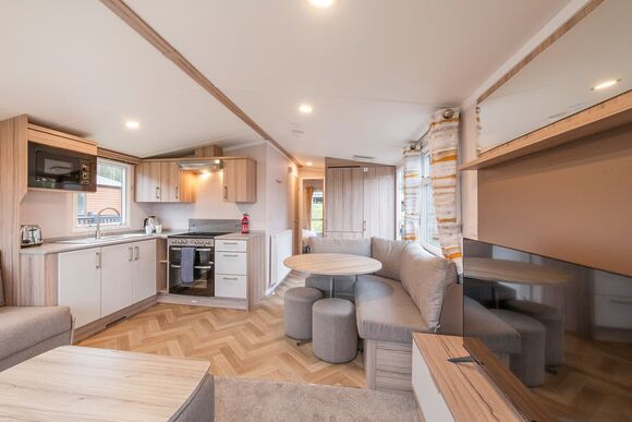 Essential Glade Caravan  Decking (Sleeps 4, Pet) - Thurston Manor, Dunbar, East Lothian