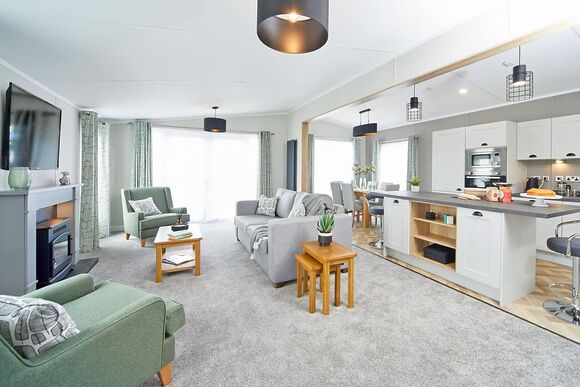 New Accessible Superior Oak Lodge (Sleeps 6) - Thurston Manor, Dunbar, East Lothian