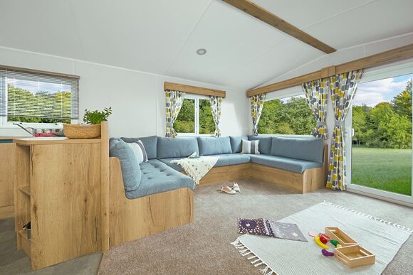 Standard Daisy Caravan with Decking (Sleeps 6 Pet) - Thurston Manor, Dunbar, East Lothian