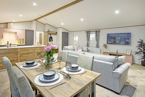 New Luxury Willow Lodge (Sleeps 6) - Thurston Manor, Dunbar, East Lothian