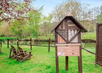 Tilford Woods Lodge Retreat, Tilford, Farnham