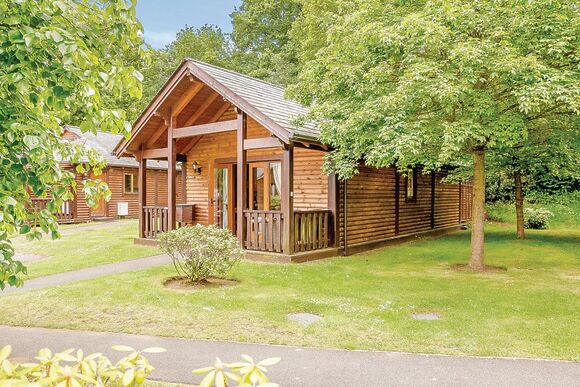 Tilford Woods Lodge Retreat