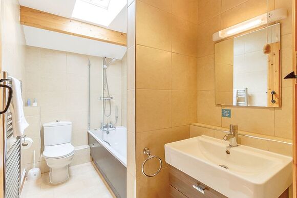 Typical Sturt Watersedge Lodge 