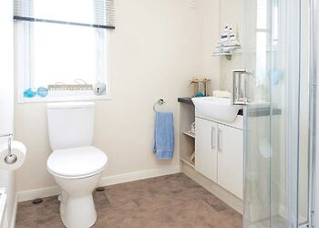 Exclusive Lakeside Lodge 8 H/Tub+Fishing - Tattershall Lakes Country Park, Tattershall