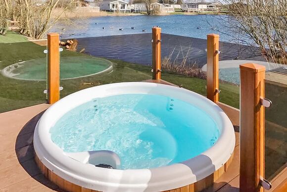 Exclusive Lakeside Lodge 8 HT (Pet) - Tattershall Lakes Country Park, Tattershall