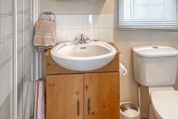 Madeira - Tan-Y-Fron Holiday Park, Dolgellau