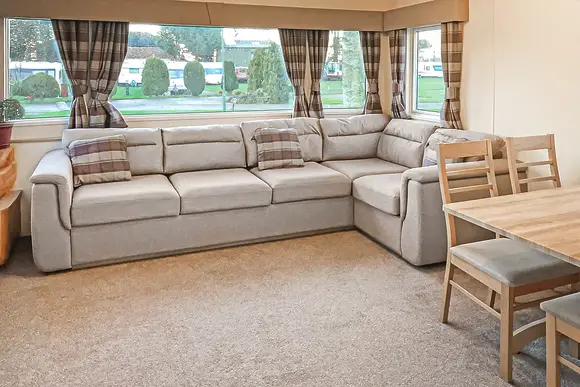 Tollerton Caravan WF