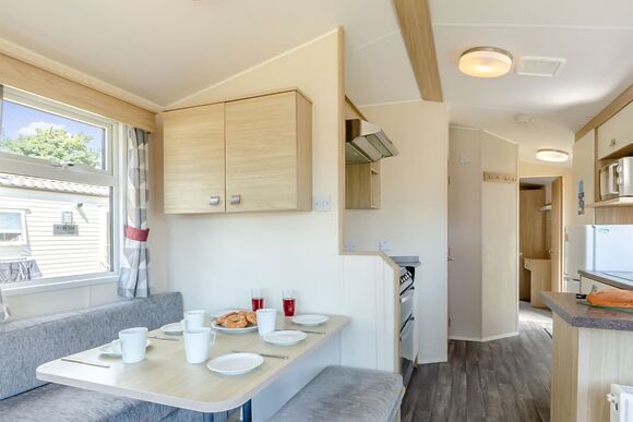 Bronze Caravan with parking - Torquay Holiday Park, Torquay