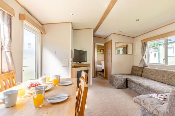 Gold 3 Bedroom Caravan, Sleeps 8, Gold 3 Bedroom Caravan, Sleeps 8 P - Torquay Holiday Park, Torquay