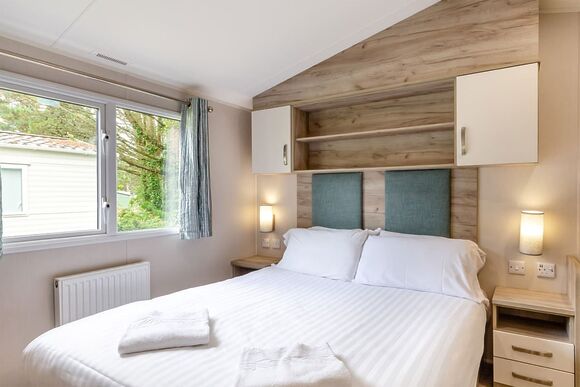 Silver Caravan with parking 6 - Torquay Holiday Park, Torquay