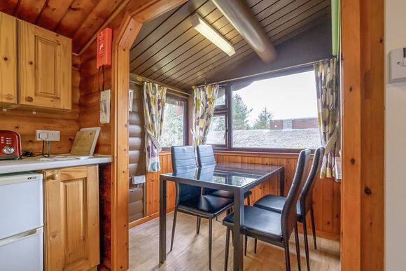 Cabin 103 - Trawsfynydd Leisure Village, Blaenau Ffestiniog