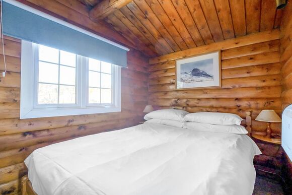 Cabin 258 - Trawsfynydd Leisure Village, Blaenau Ffestiniog