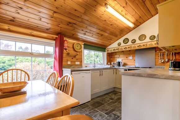 Cabin 342 - Trawsfynydd Leisure Village, Blaenau Ffestiniog