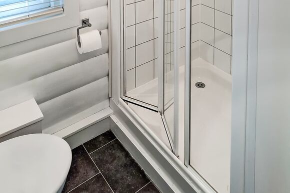 Cabin 171 - Trawsfynydd Leisure Village, Blaenau Ffestiniog