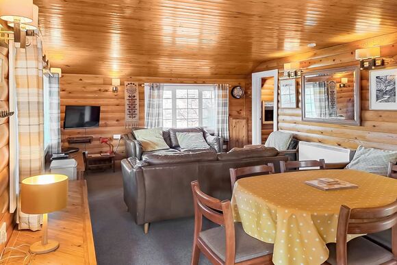 Cadair Cabin 146 - Trawsfynydd Leisure Village, Blaenau Ffestiniog