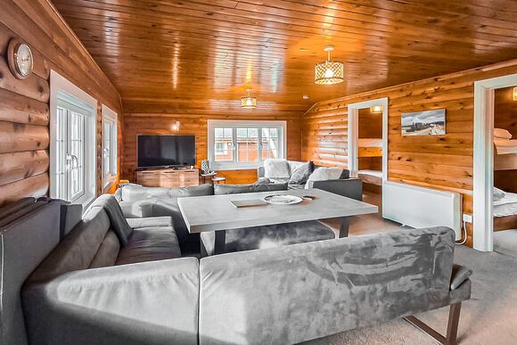 Cabin 147 - Trawsfynydd Leisure Village, Blaenau Ffestiniog