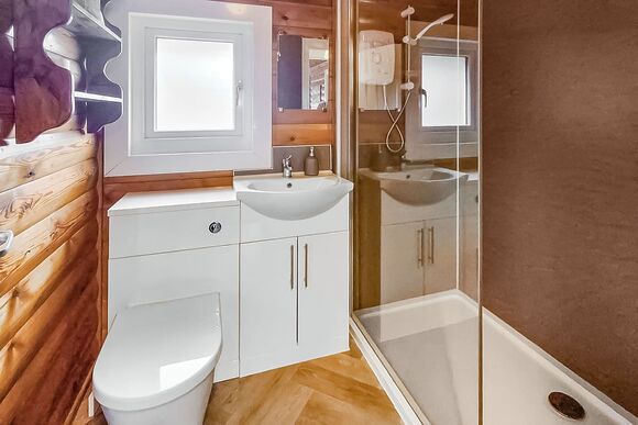 Cabin 147 - Trawsfynydd Leisure Village, Blaenau Ffestiniog