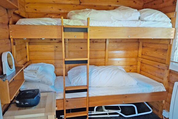 Cabin 126 - Trawsfynydd Leisure Village, Blaenau Ffestiniog
