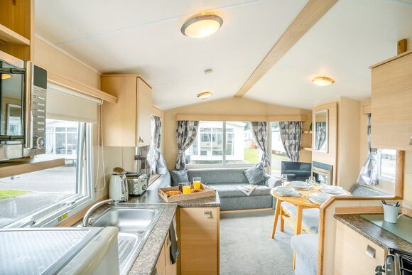 Bronze Caravan with parking - Trecco Bay, Porthcawl