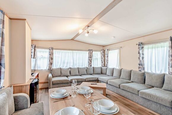 Gold 2 Caravan with parking & decking - Trecco Bay, Porthcawl