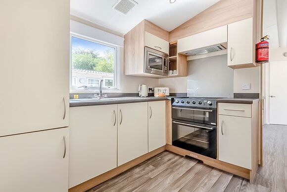 Gold 4 Caravan with parking - Trecco Bay, Porthcawl