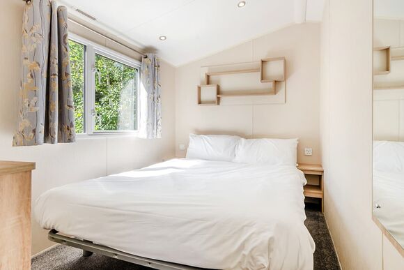 Gold 4 Caravan with parking - Trecco Bay, Porthcawl