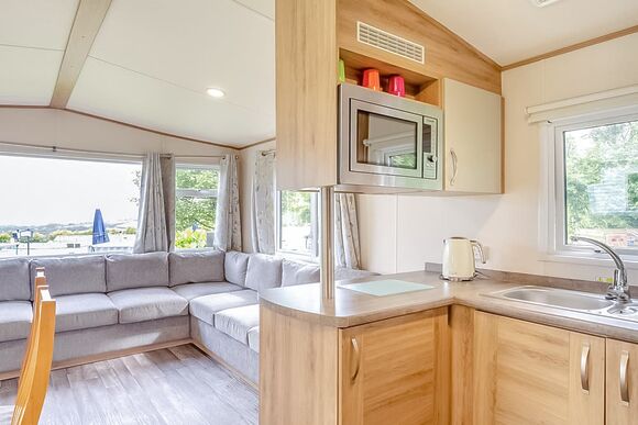 Silver Caravan with parking - Trecco Bay, Porthcawl