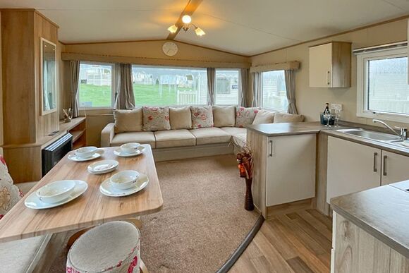 Birch 2 Bedroom Pet Friendly - Trefach Country Club and Holiday Park, Clynderwen