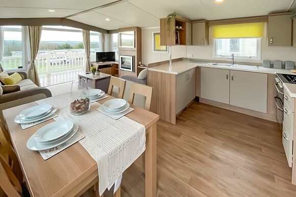 Birch 2 Bedroom Pet Friendly - Trefach Country Club and Holiday Park, Clynderwen