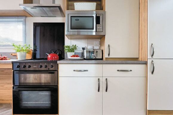 TR 2 Platinum Caravan WF - Trelawne Manor, Looe