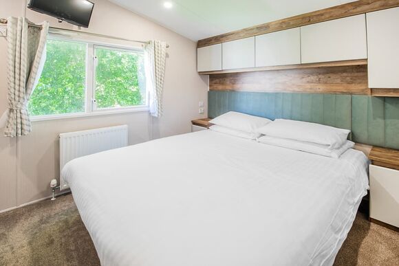 TR 2 Bed Platinum Caravan - Trelawne Manor, Looe