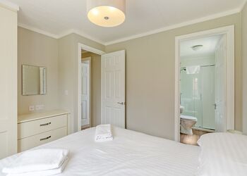 Jasmine Lodge 3 - Meadow Lakes Holiday Park, Nr St Austell