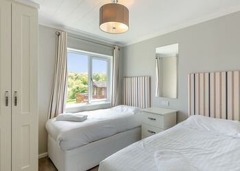 Jasmine Lodge 3 - Meadow Lakes Holiday Park, Nr St Austell