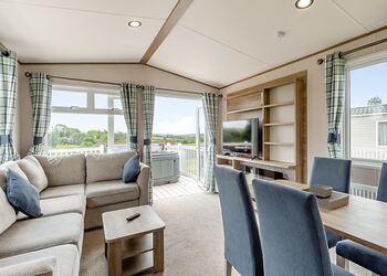 Kingfisher Accessible - Meadow Lakes Holiday Park, Nr St Austell