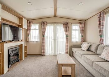 Kingfisher Pet - Meadow Lakes Holiday Park, Nr St Austell