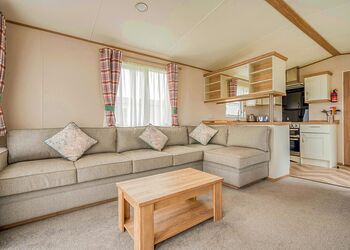 Kingfisher Pet - Meadow Lakes Holiday Park, Nr St Austell