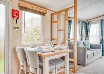 Rosefinch - Meadow Lakes Holiday Park, Nr St Austell