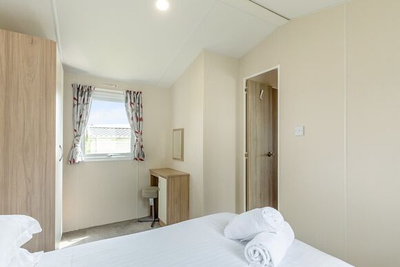 Osprey 2 - Meadow Lakes Holiday Park, Nr St Austell