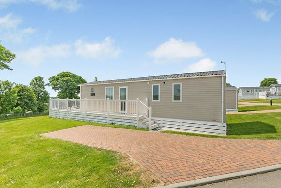 Kingfisher - Meadow Lakes Holiday Park, Nr St Austell