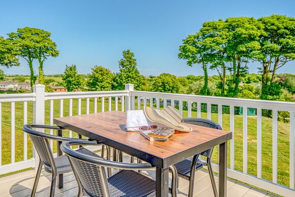 Kingfisher Pet - Meadow Lakes Holiday Park, Nr St Austell