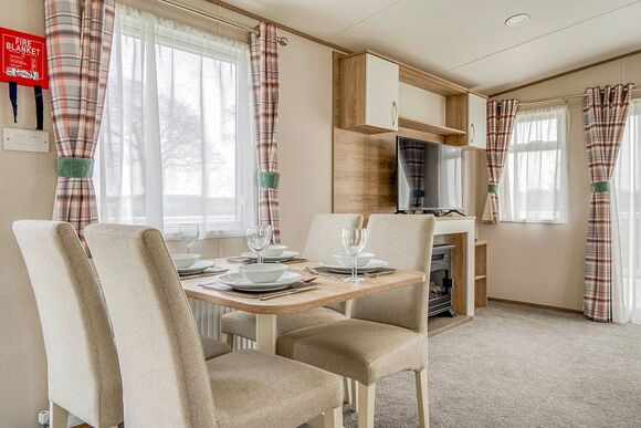 Kingfisher Pet - Meadow Lakes Holiday Park, Nr St Austell