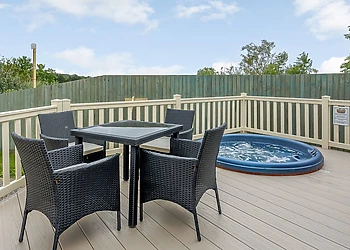 Superior 2 Bedroom with Hot Tub (Dog Friendly) 