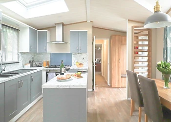 Signature 3 (Hot Tub) 